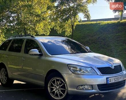 Сірий Шкода Октавія, об'ємом двигуна 2 л та пробігом 369 тис. км за 7900 $, фото 1 на Automoto.ua