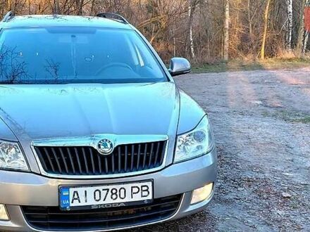 Серый Шкода Октавия, объемом двигателя 1.6 л и пробегом 266 тыс. км за 8900 $, фото 1 на Automoto.ua