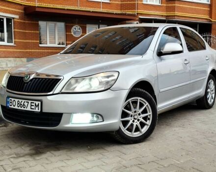 Сірий Шкода Октавія, об'ємом двигуна 1.8 л та пробігом 300 тис. км за 6300 $, фото 1 на Automoto.ua