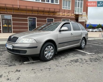 Серый Шкода Октавия, объемом двигателя 1.6 л и пробегом 236 тыс. км за 6900 $, фото 1 на Automoto.ua
