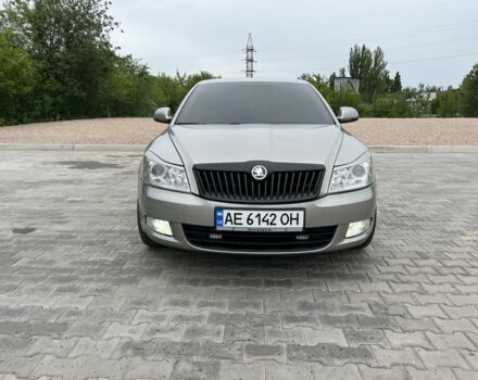 Серый Шкода Октавия, объемом двигателя 1.6 л и пробегом 260 тыс. км за 7500 $, фото 1 на Automoto.ua