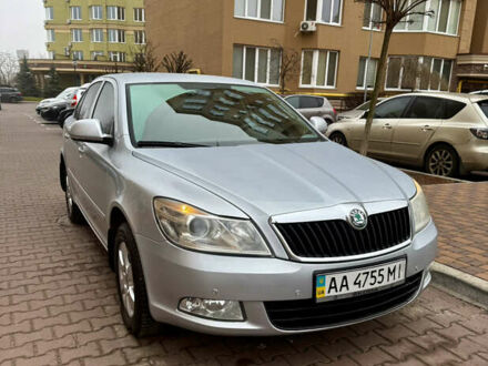 Серый Шкода Октавия, объемом двигателя 1.8 л и пробегом 132 тыс. км за 10500 $, фото 1 на Automoto.ua