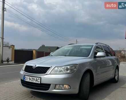 Серый Шкода Октавия, объемом двигателя 1.6 л и пробегом 320 тыс. км за 7800 $, фото 1 на Automoto.ua