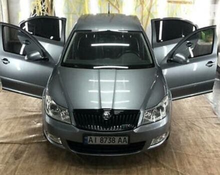 Серый Шкода Октавия, объемом двигателя 2 л и пробегом 210 тыс. км за 10500 $, фото 1 на Automoto.ua