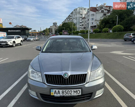 Сірий Шкода Октавія, об'ємом двигуна 1.8 л та пробігом 224 тис. км за 8000 $, фото 1 на Automoto.ua