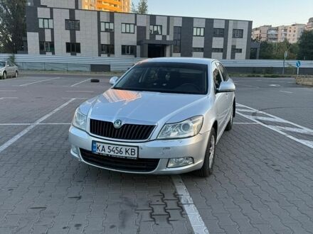 Серый Шкода Октавия, объемом двигателя 1.8 л и пробегом 240 тыс. км за 6300 $, фото 1 на Automoto.ua