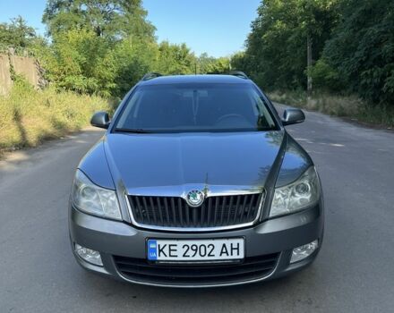 Серый Шкода Октавия, объемом двигателя 1.6 л и пробегом 245 тыс. км за 7814 $, фото 1 на Automoto.ua