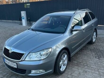 Сірий Шкода Октавія, об'ємом двигуна 1.6 л та пробігом 272 тис. км за 7900 $, фото 1 на Automoto.ua