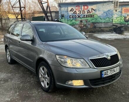 Серый Шкода Октавия, объемом двигателя 1.6 л и пробегом 275 тыс. км за 9100 $, фото 1 на Automoto.ua