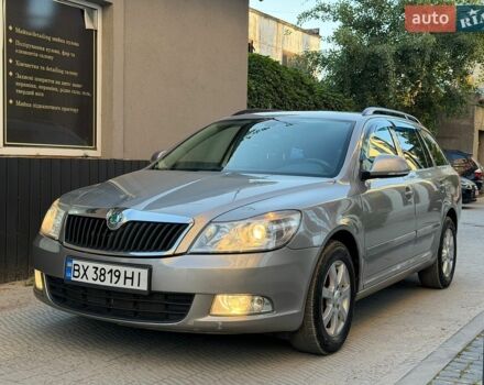 Серый Шкода Октавия, объемом двигателя 1.6 л и пробегом 260 тыс. км за 7500 $, фото 1 на Automoto.ua