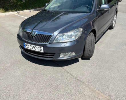 Серый Шкода Октавия, объемом двигателя 1.6 л и пробегом 255 тыс. км за 8900 $, фото 1 на Automoto.ua