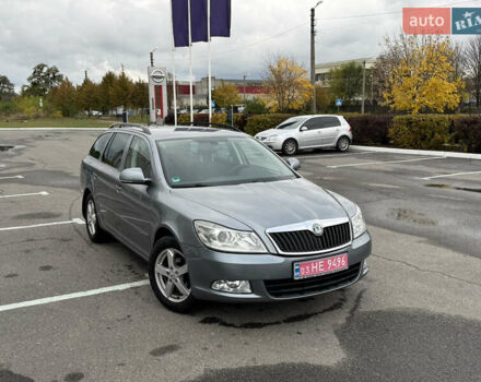 Шкода Октавия 2012 в Полтаве на Automoto.ua Серый Шкода Октавия, объемом двигателя 1.6 л и пробегом 213 тыс. км за 8750 $, фото 1 на Automoto.ua