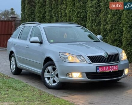 Серый Шкода Октавия, объемом двигателя 1.6 л и пробегом 230 тыс. км за 10500 $, фото 1 на Automoto.ua