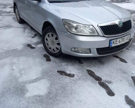 Сірий Шкода Октавія, об'ємом двигуна 1.6 л та пробігом 240 тис. км за 6499 $, фото 1 на Automoto.ua