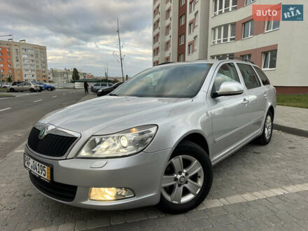 Серый Шкода Октавия, объемом двигателя 1.6 л и пробегом 207 тыс. км за 9299 $, фото 1 на Automoto.ua