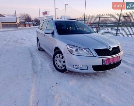 Сірий Шкода Октавія, об'ємом двигуна 1.6 л та пробігом 220 тис. км за 8000 $, фото 1 на Automoto.ua