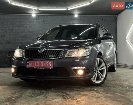 Серый Шкода Октавия, объемом двигателя 2 л и пробегом 270 тыс. км за 12000 $, фото 1 на Automoto.ua