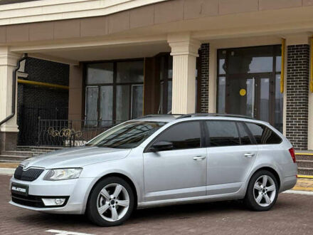 Серый Шкода Октавия, объемом двигателя 1.6 л и пробегом 322 тыс. км за 9000 $, фото 1 на Automoto.ua