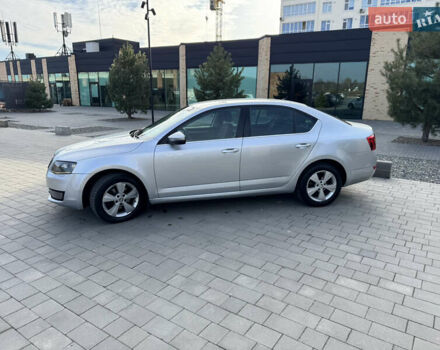 Шкода Октавия 2013 в Хмельницком на Automoto.ua Серый Шкода Октавия, объемом двигателя 1.97 л и пробегом 235 тыс. км за 9900 $, фото 1 на Automoto.ua