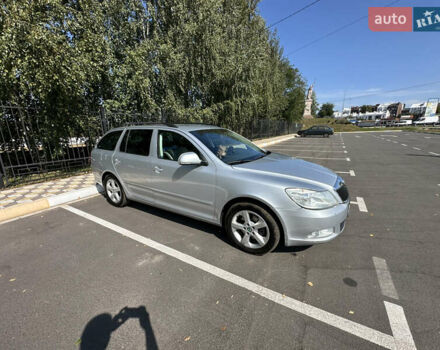 Серый Шкода Октавия, объемом двигателя 1.97 л и пробегом 160 тыс. км за 10200 $, фото 1 на Automoto.ua