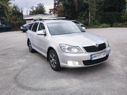 Шкода Октавия 2013 в Житомире на Automoto.ua Серый Шкода Октавия, объемом двигателя 1.6 л и пробегом 256 тыс. км за 7500 $, фото 1 на Automoto.ua