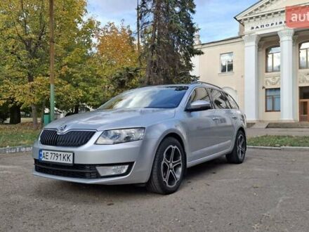 Шкода Октавия 2013 в Запорожье на Automoto.ua Серый Шкода Октавия, объемом двигателя 1.97 л и пробегом 264 тыс. км за 9850 $, фото 1 на Automoto.ua