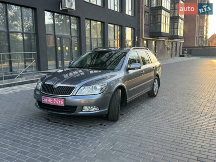 Серый Шкода Октавия, объемом двигателя 1.6 л и пробегом 212 тыс. км за 8999 $, фото 1 на Automoto.ua