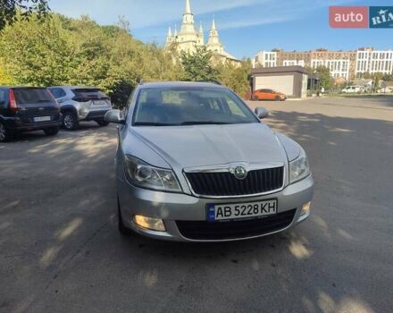 Серый Шкода Октавия, объемом двигателя 1.6 л и пробегом 297 тыс. км за 8350 $, фото 1 на Automoto.ua