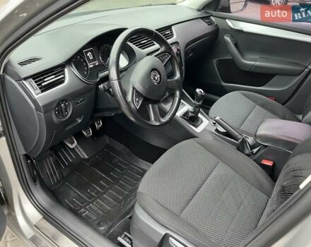 Серый Шкода Октавия, объемом двигателя 1.97 л и пробегом 233 тыс. км за 11100 $, фото 1 на Automoto.ua