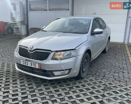 Серый Шкода Октавия, объемом двигателя 1.6 л и пробегом 220 тыс. км за 7300 $, фото 1 на Automoto.ua