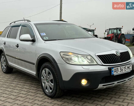 Серый Шкода Октавия, объемом двигателя 2 л и пробегом 218 тыс. км за 9999 $, фото 1 на Automoto.ua