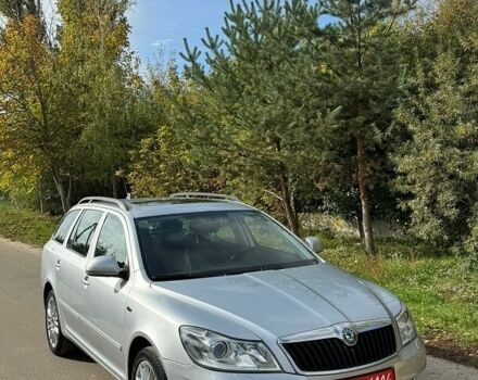 Серый Шкода Октавия, объемом двигателя 1.8 л и пробегом 238 тыс. км за 8499 $, фото 1 на Automoto.ua