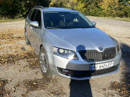 Шкода Октавия 2013 в Белой Церкве на Automoto.ua Серый Шкода Октавия, объемом двигателя 1.6 л и пробегом 298 тыс. км за 11500 $, фото 1 на Automoto.ua