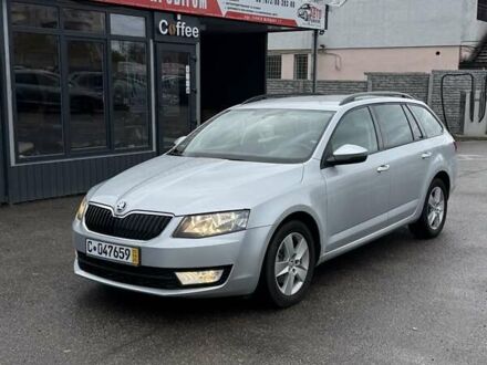 Серый Шкода Октавия, объемом двигателя 1.6 л и пробегом 225 тыс. км за 11400 $, фото 1 на Automoto.ua