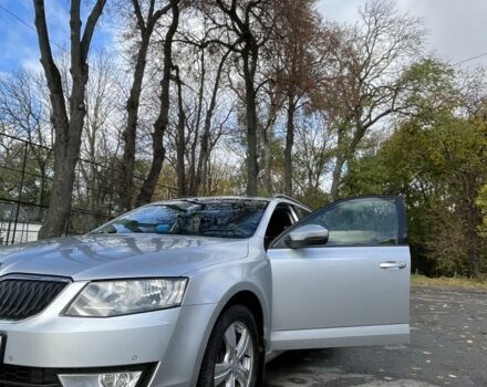 Шкода Октавия 2013 в Тернополе на Automoto.ua Серый Шкода Октавия, объемом двигателя 1.6 л и пробегом 298 тыс. км за 9150 $, фото 1 на Automoto.ua