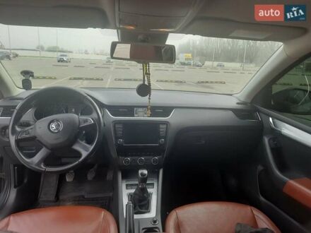 Шкода Октавия 2014 в Днепре (Днепропетровске) на Automoto.ua Серый Шкода Октавия, объемом двигателя 1.6 л и пробегом 278 тыс. км за 11000 $, фото 1 на Automoto.ua