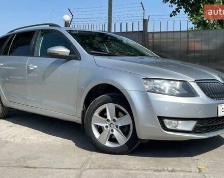 Сірий Шкода Октавія, об'ємом двигуна 1.6 л та пробігом 296 тис. км за 9490 $, фото 1 на Automoto.ua