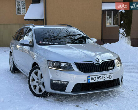 Серый Шкода Октавия, объемом двигателя 2 л и пробегом 242 тыс. км за 11400 $, фото 1 на Automoto.ua