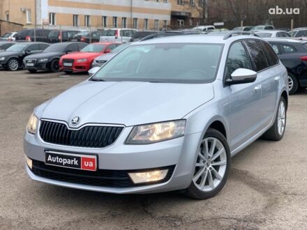 Шкода Октавия 2014 в Виннице на Automoto.ua Серый Шкода Октавия, объемом двигателя 2 л и пробегом 284 тыс. км за 13490 $, фото 1 на Automoto.ua