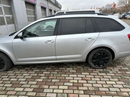 Серый Шкода Октавия, объемом двигателя 2 л и пробегом 300 тыс. км за 11200 $, фото 1 на Automoto.ua