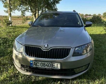 Серый Шкода Октавия, объемом двигателя 1.6 л и пробегом 330 тыс. км за 10200 $, фото 1 на Automoto.ua
