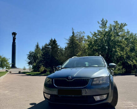 Серый Шкода Октавия, объемом двигателя 1.6 л и пробегом 305 тыс. км за 11700 $, фото 1 на Automoto.ua