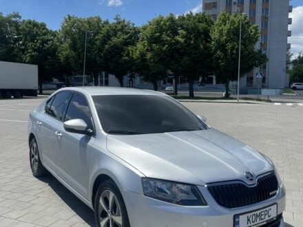 Шкода Октавия 2015 в Черкассах на Automoto.ua Серый Шкода Октавия, объемом двигателя 1.6 л и пробегом 240 тыс. км за 11300 $, фото 1 на Automoto.ua