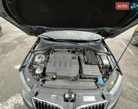 Серый Шкода Октавия, объемом двигателя 1.6 л и пробегом 220 тыс. км за 12500 $, фото 1 на Automoto.ua