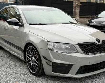 Сірий Шкода Октавія, об'ємом двигуна 2 л та пробігом 70 тис. км за 6000 $, фото 1 на Automoto.ua