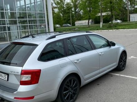 Шкода Октавия 2015 в Харькове на Automoto.ua Серый Шкода Октавия, объемом двигателя 1.6 л и пробегом 310 тыс. км за 9150 $, фото 1 на Automoto.ua
