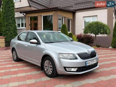 Сірий Шкода Октавія, об'ємом двигуна 1.6 л та пробігом 328 тис. км за 7800 $, фото 1 на Automoto.ua