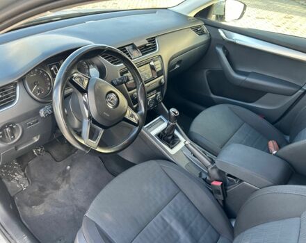 Серый Шкода Октавия, объемом двигателя 2 л и пробегом 286 тыс. км за 10200 $, фото 1 на Automoto.ua