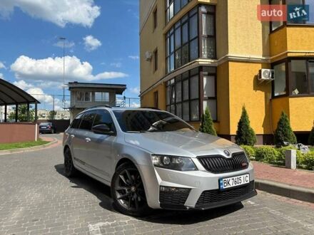 Шкода Октавия 2016 в Львове на Automoto.ua Серый Шкода Октавия, объемом двигателя 1.97 л и пробегом 230 тыс. км за 13500 $, фото 1 на Automoto.ua