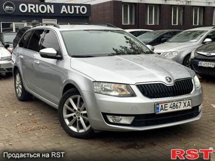 Серый Шкода Октавия, объемом двигателя 1.6 л и пробегом 273 тыс. км за 10900 $, фото 1 на Automoto.ua